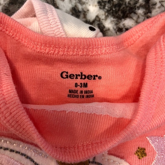 Baby Onesie Set of 6 Size: 0-3 Months - Picture 2 of 2